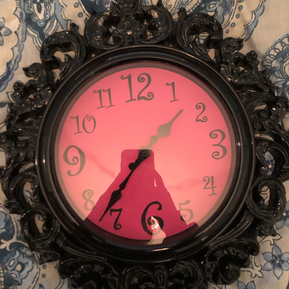 Decorative clock